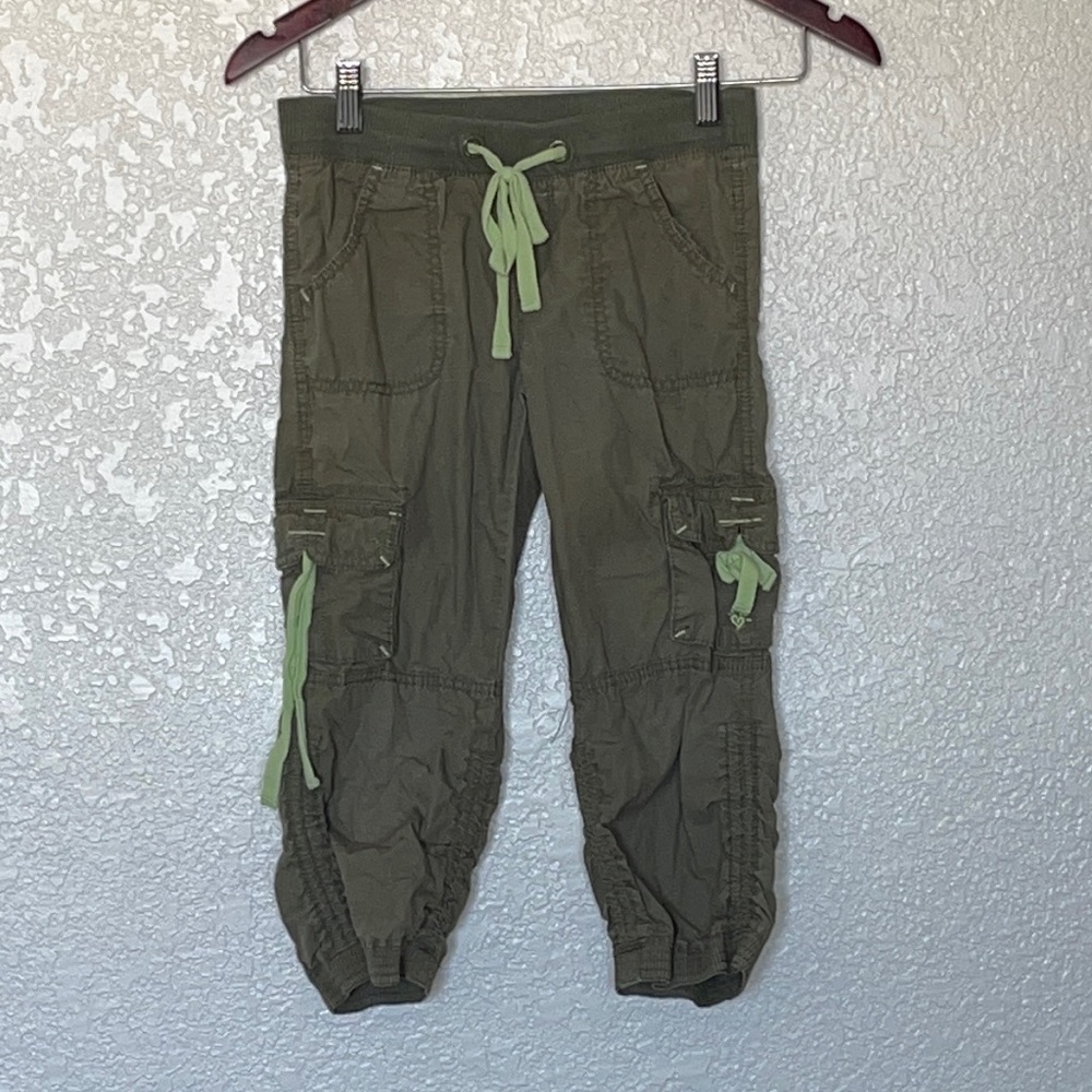 Justice Girls size 10 green bottoms
